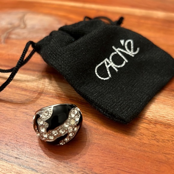 CACHE BLACK AND SILVER RHINESTONE DOME RING - Picture 3 of 14